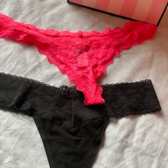 Victoria secret sexy panties (2) - Picture 2 of 3
